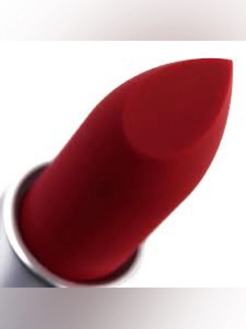 MAC Cosmetics Matte Lipstick in Bold Red (Werk, Werk, Werk 922)